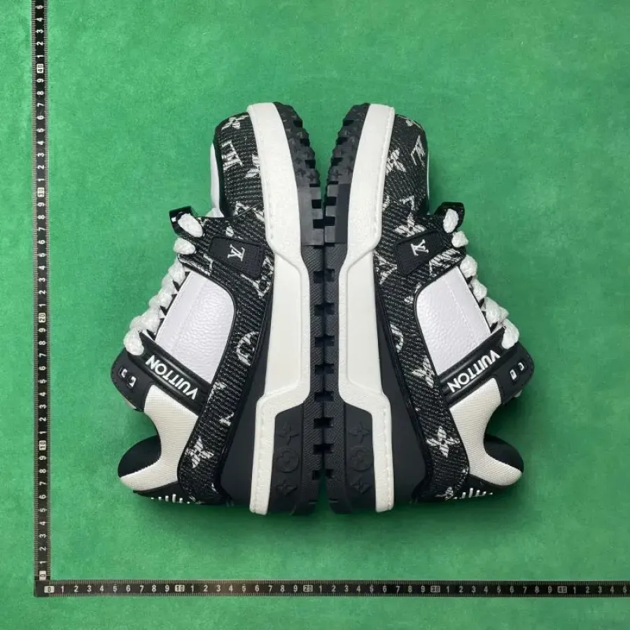 Shoes QC
